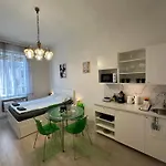 Appartement Deri Corner By Downtown Boedapest