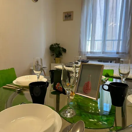 Deri Corner By Downtown